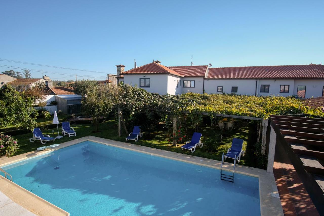 Alminhas House Apartment Alapela Bagian luar foto